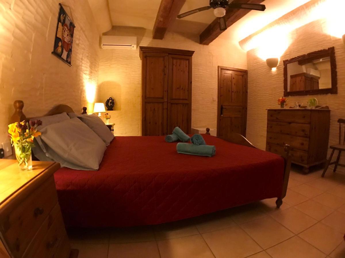 Ad Hoc B&B Il-Pergla Eksteriør bilde