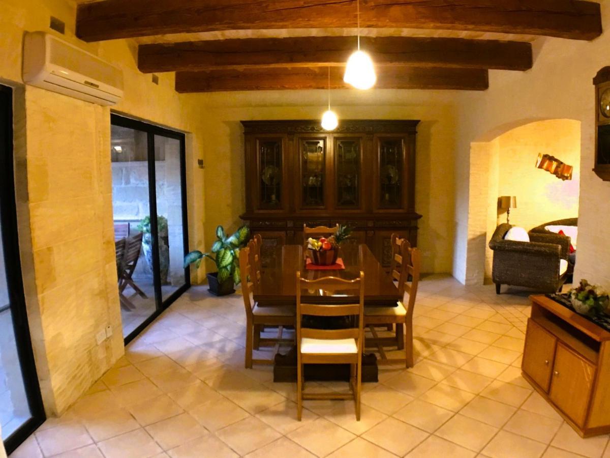 Ad Hoc B&B Il-Pergla Eksteriør bilde